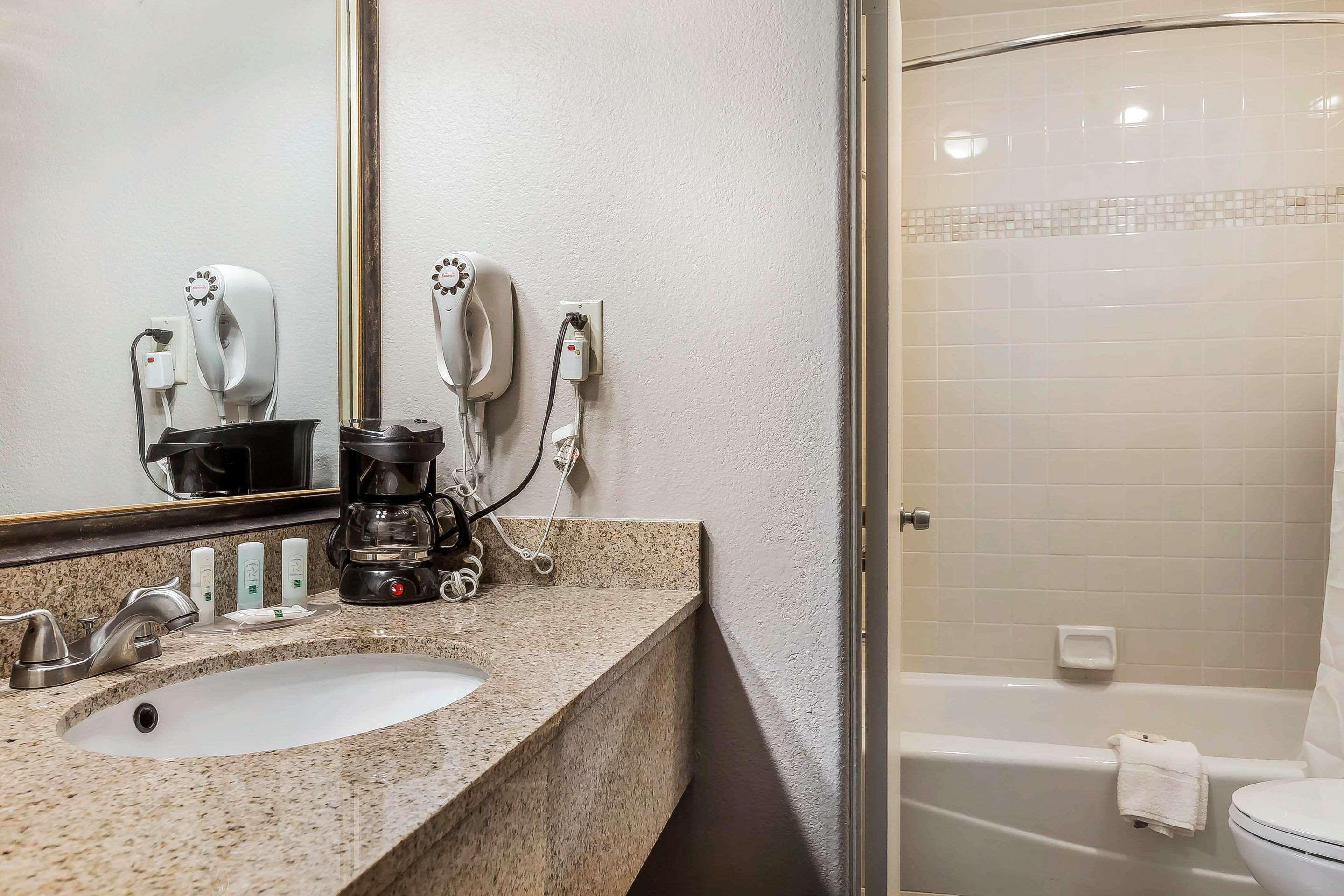 Quality Inn Fallbrook I-15 Eksteriør bilde